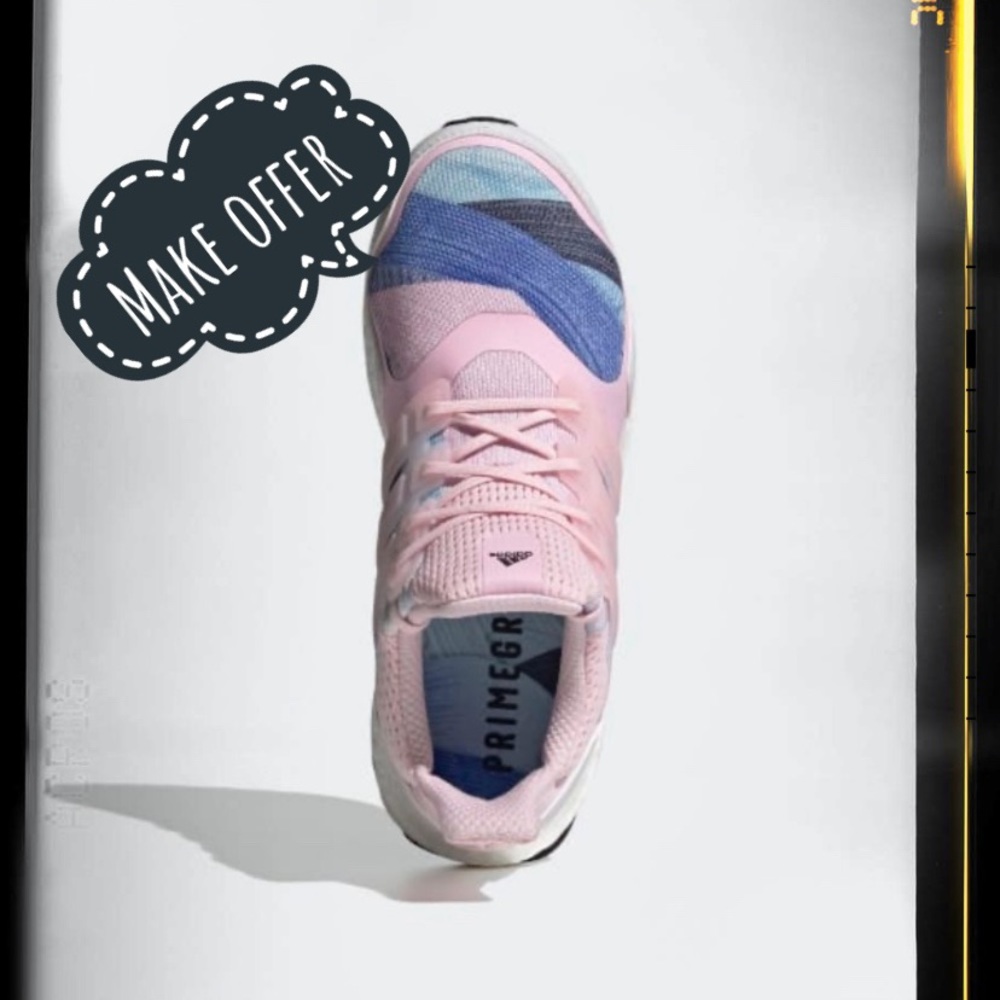 Adidas Ultraboost S & L DNA athletic shoes 6.5